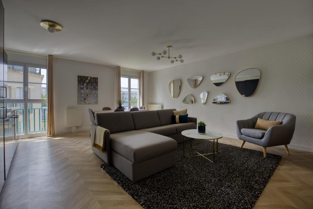 Splendide Appartement Avec Un Beau Panorama Pres De Disneyland Paris #21 シェシー エクステリア 写真