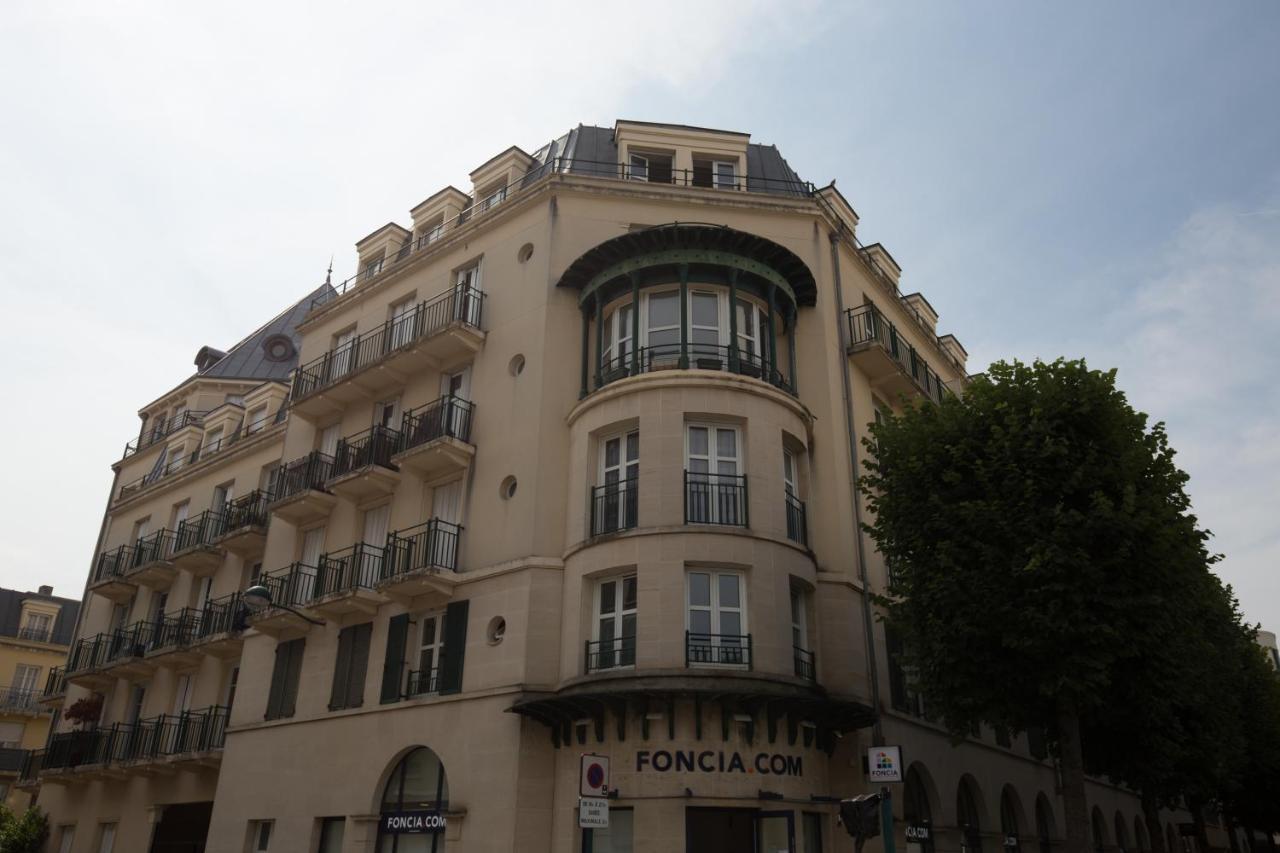 Splendide Appartement Avec Un Beau Panorama Pres De Disneyland Paris #21 シェシー エクステリア 写真